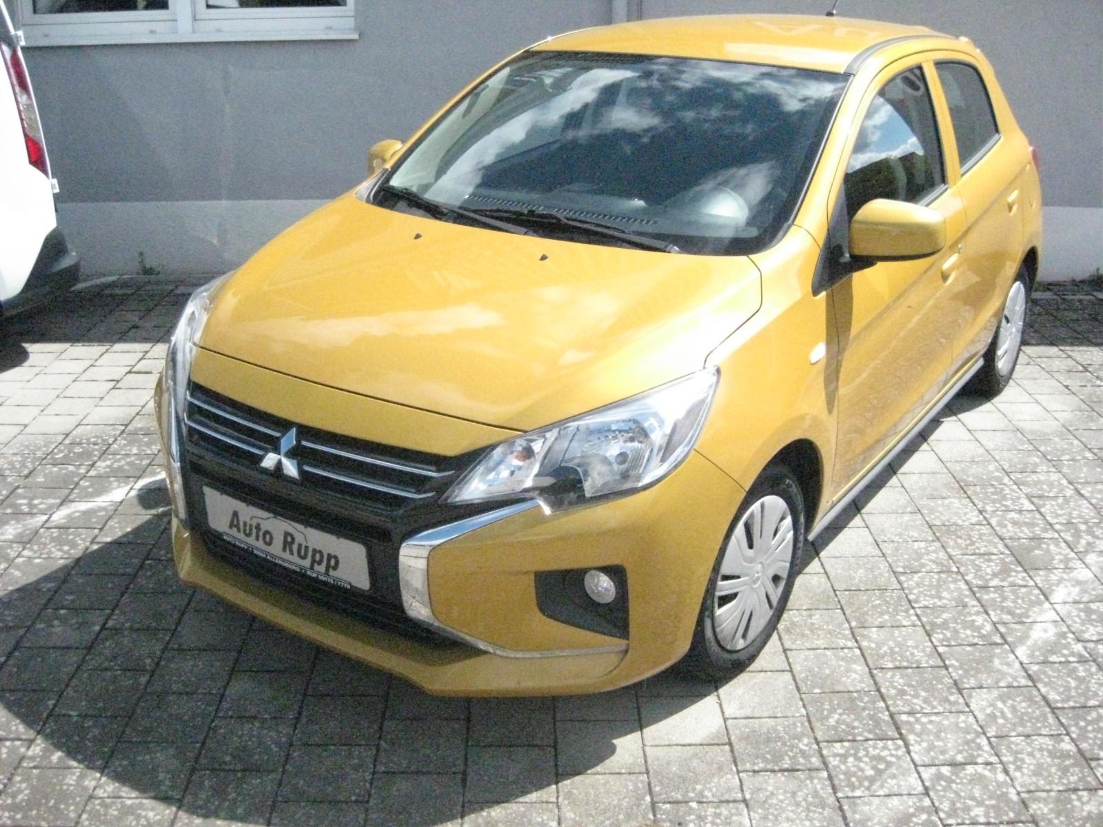 Mitsubishi Space Star Select