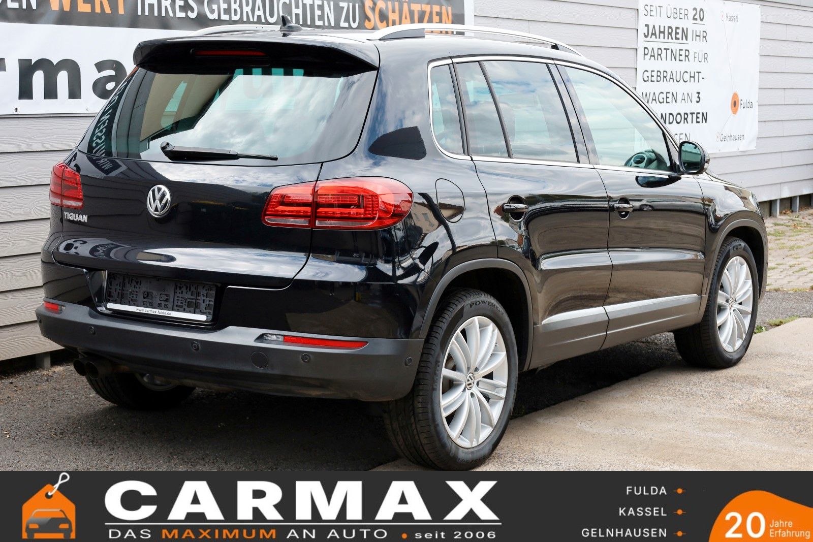 Fahrzeugabbildung Volkswagen Tiguan Sport & Style Navi,Xenon,Panorama,SH,PDC