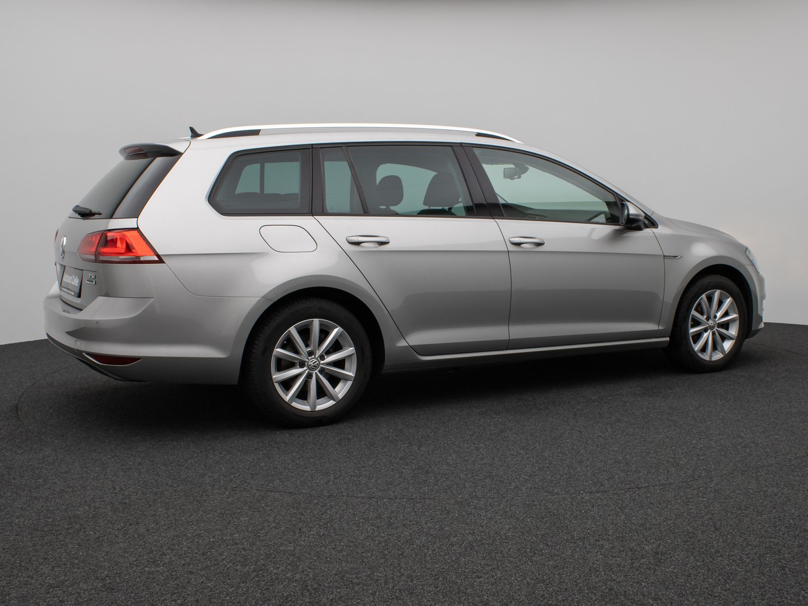 Fahrzeugabbildung Volkswagen Golf VII Variant Lounge BMT Sitzhzg Navi AHK