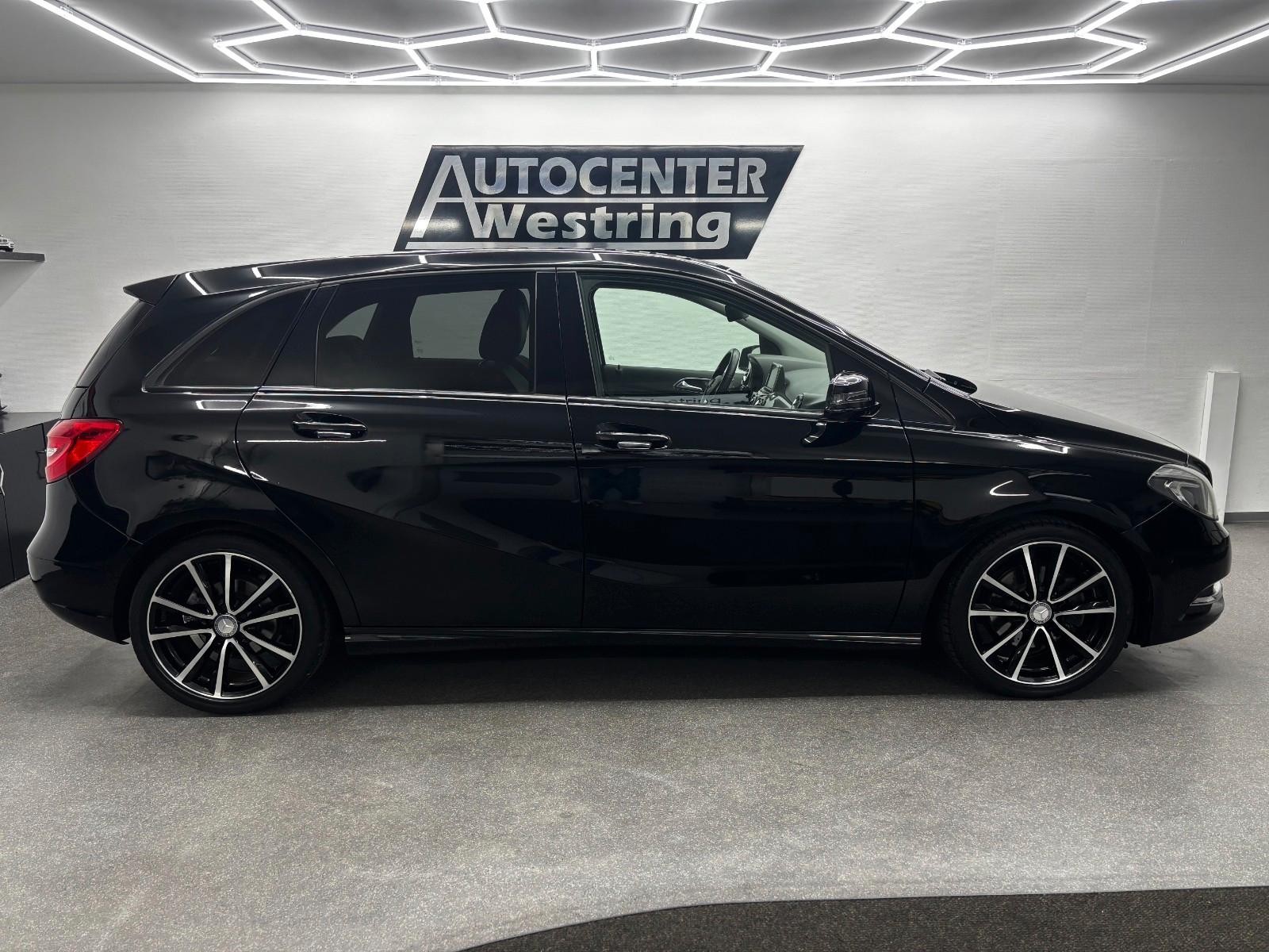 Mercedes-Benz B 200 *Automatik*1.Hand*LED*NAVI*AHK*KAMERA