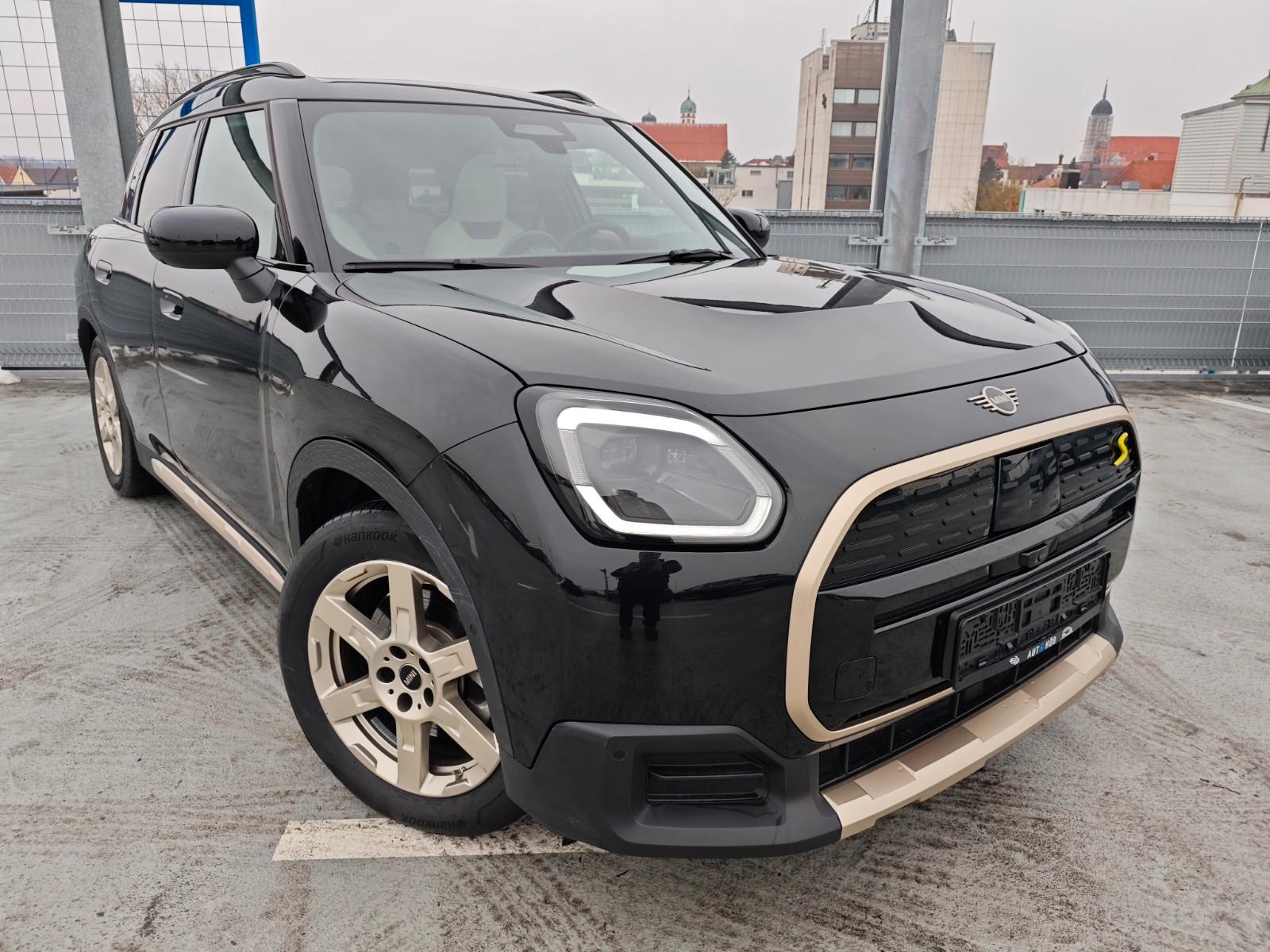 MINI Countryman SE PaketXL/JCW/Pano/HuD/ACC/360/NP55`