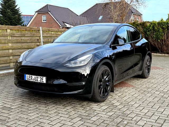 Tesla Model Y Long Range Dual AWD Garantie bis 02.2028