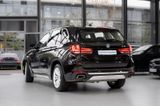 BMW X5 xDrive 40d*PURE-EXPENSIVE*LEDER*PANO*HIFI*NAV - BMW X5 in Köln