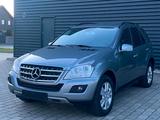Mercedes-Benz Mercedes Benz ML300 CDI - 2010 Euro 5 - scheckheftgepflegte Mercedes ML 300