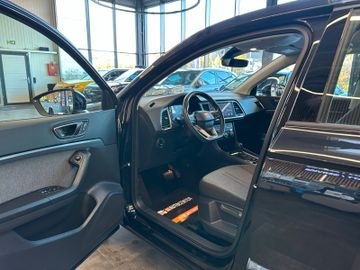 MYAUTOCENTER – Gebraucht- und Jahreswagen mit Werkstattservice in Pfaffenhofen Seat Ateca *1.HAND*SCHECKHEFT*2-ZONEN*ACC*CARPLAY*