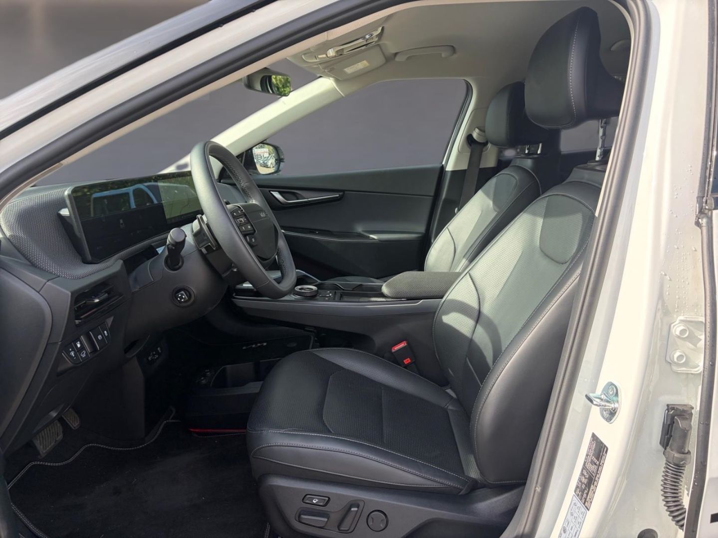 Fahrzeugabbildung Kia EV6 Earth 2WD, Komfortpaket,Wärmepumpe,Soundsy.