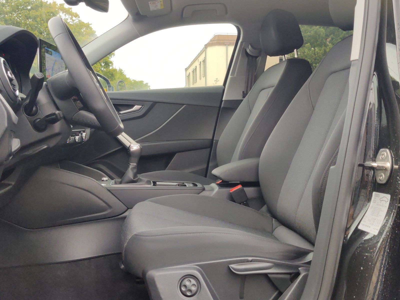 Fahrzeugabbildung Audi Q2 advanced 30 TFSI AHK,LED,LM, Standheizung