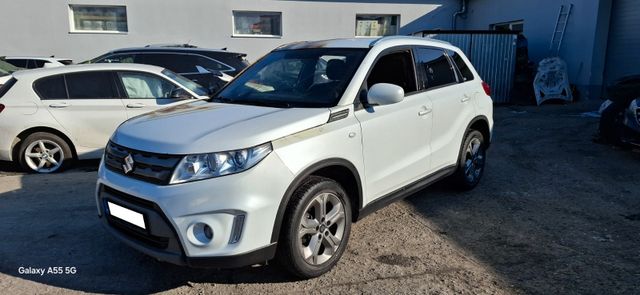 Suzuki Vitara 1.6 VVT 2WD 88kw M5