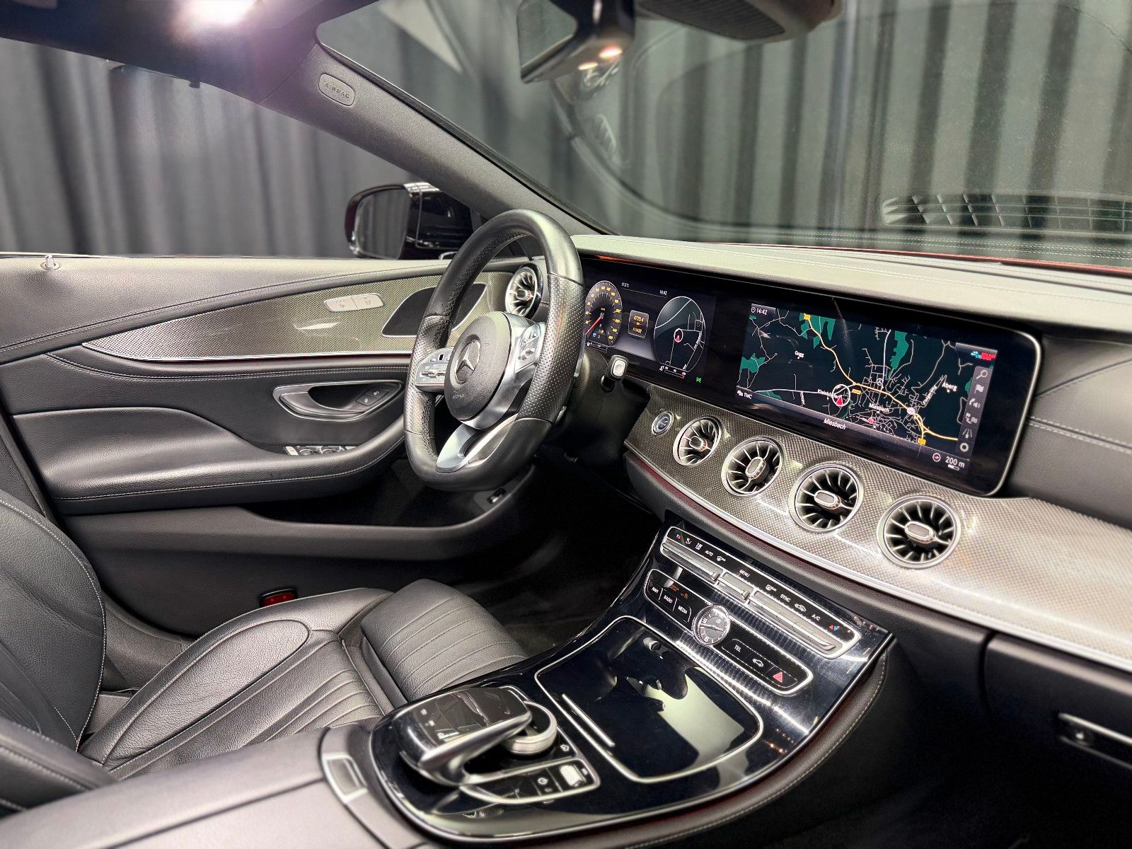 Fahrzeugabbildung Mercedes-Benz CLS 350 |360°|MULTIBEAM|1.HAND
