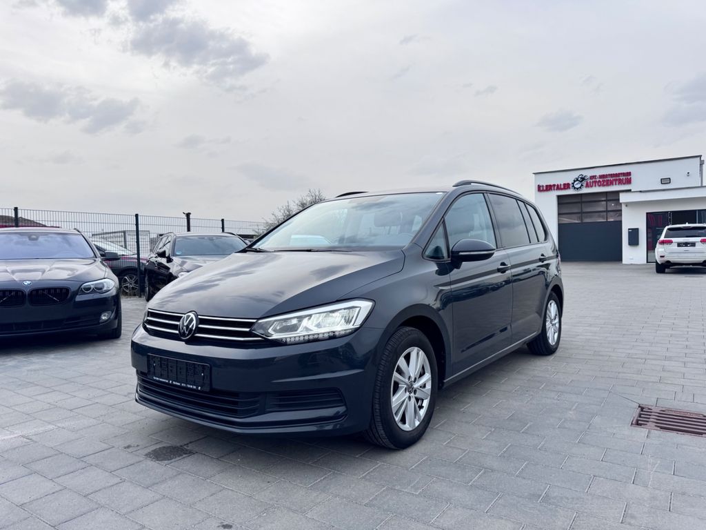 Image of Volkswagen Touran