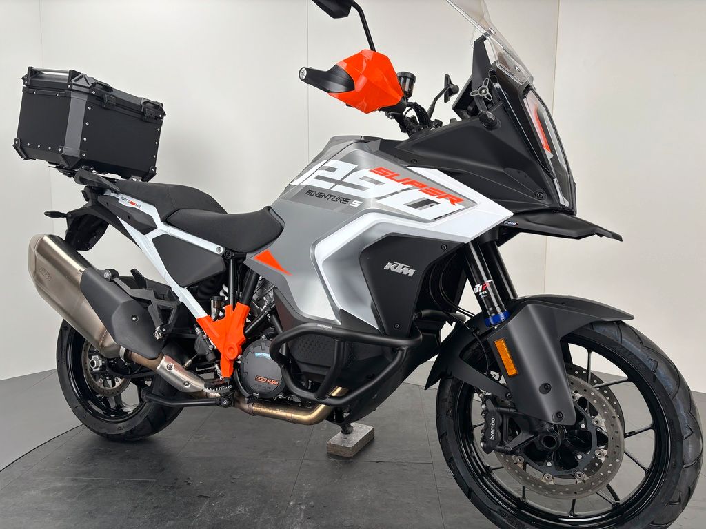 Fahrzeugabbildung KTM 1290 SUPER ADVENTURE S *TOPCASE *TOP-ZUSTAND