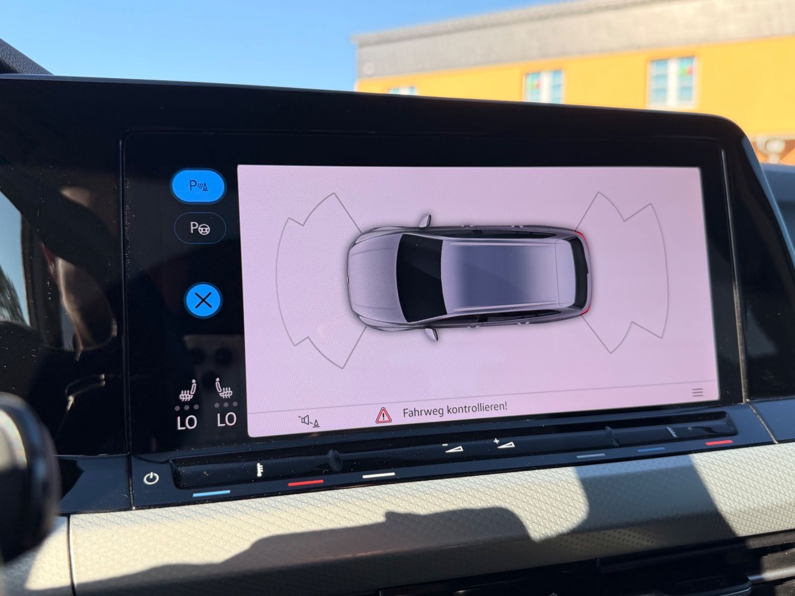 VW Golf VIII Variant Move AAC GZJR NAVI SHZ LED