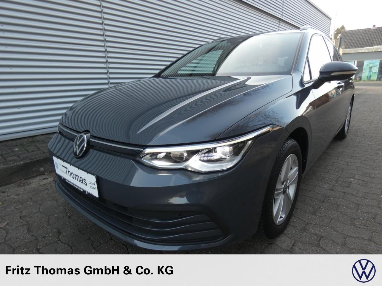 Volkswagen Golf VIII Variant 1.5 TSI Life LED Navi AHK PDC 
