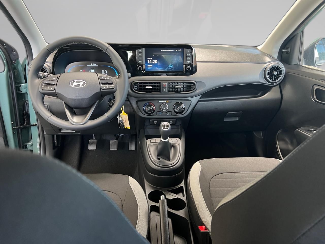 Fahrzeugabbildung Hyundai i10 SELECT *NAVI*KAMERA*CARPLAY*PDC*BT*RADIO*