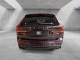 Volvo XC60 T8 Plus Dark Recharge Plug-In Hybrid AWD - mit Hybrid-Antrieb: Rot, Geländewagen
