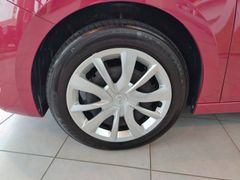 Fahrzeugabbildung Opel Corsa F 1.2 55KW LED, Spurhalteassistent