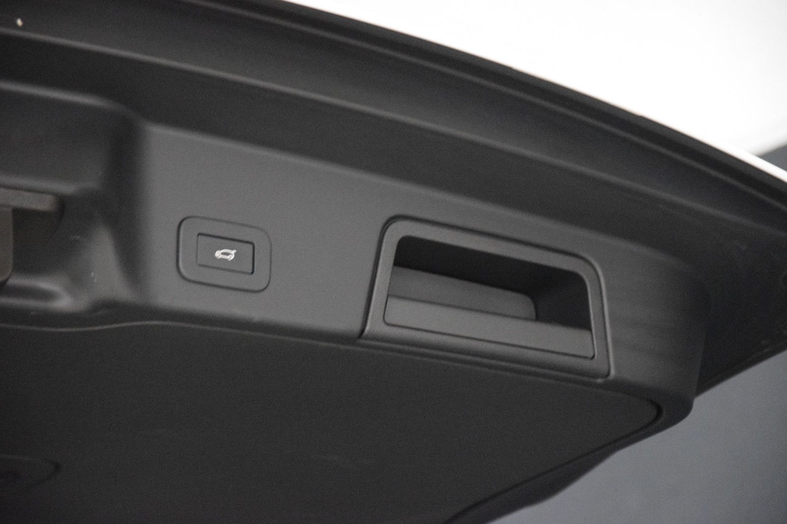 Fahrzeugabbildung Land Rover Range Rover Evoque R-Dynamic SE Pano ACC Memory