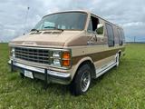 Dodge RAM B 350 5.9L V8  - Dodge RAM: Van
