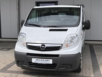 Opel Vivaro - 1
