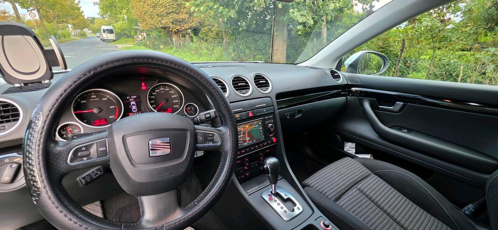 Seat Exeo 2012 — photo 14