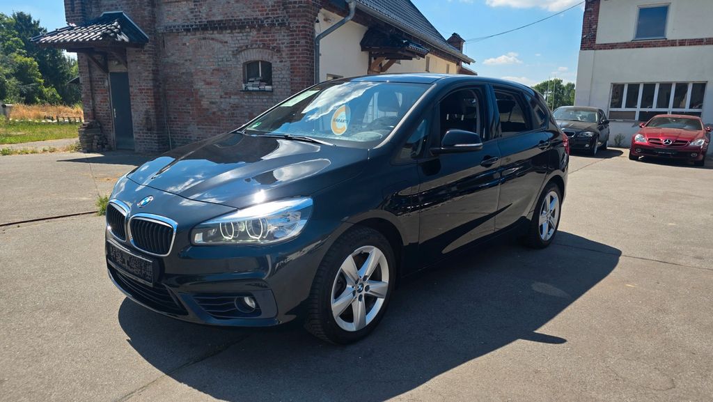 Image of BMW 225