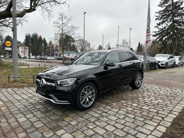Fahrzeugabbildung Mercedes-Benz GLC 220d 4Matic AMG*Panorama*MBUX*Ambiente*