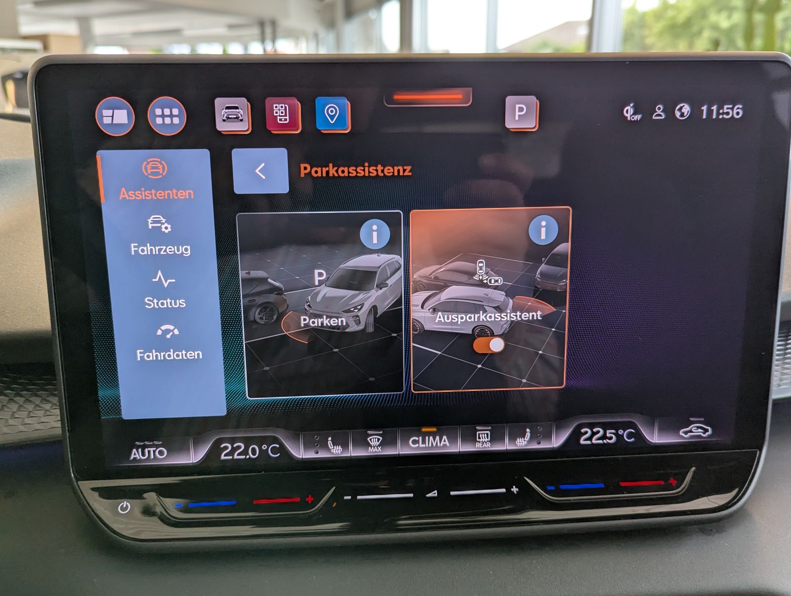 Fahrzeugabbildung CUPRA Terramar 1.5 TSI Tribe Senn Pano Matrix HUD AHK