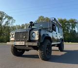 Land Rover Defender 110 Td4 Station Wagon SE SE - Land Rover Defender Se mit Diesel-Antrieb