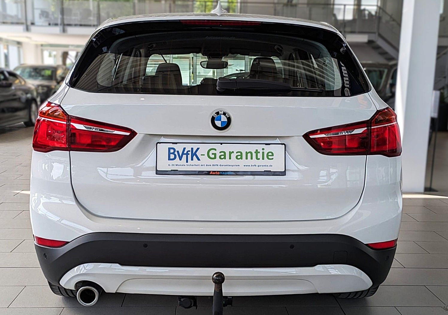 Fahrzeugabbildung BMW X1 18i LCI NAVI SHZ AHK PDC KLIMAAUT 8xALU