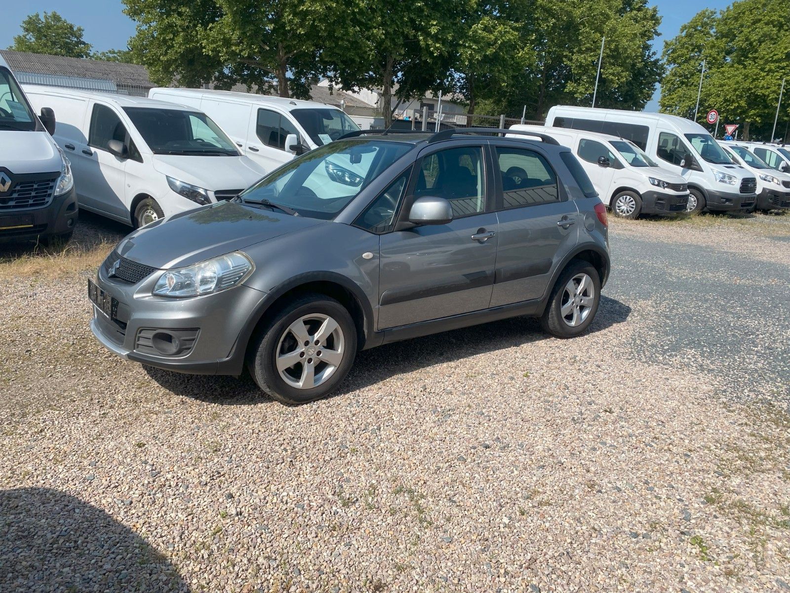 Fahrzeugabbildung Suzuki SX4 Club,ALLRAD,AHK,SHg