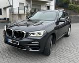 BMW X3 xDrive30d PANO STHZ HUD - BMW X3: Grau, mit Spurwechselassistent