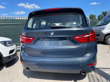 BMW 220 - 5