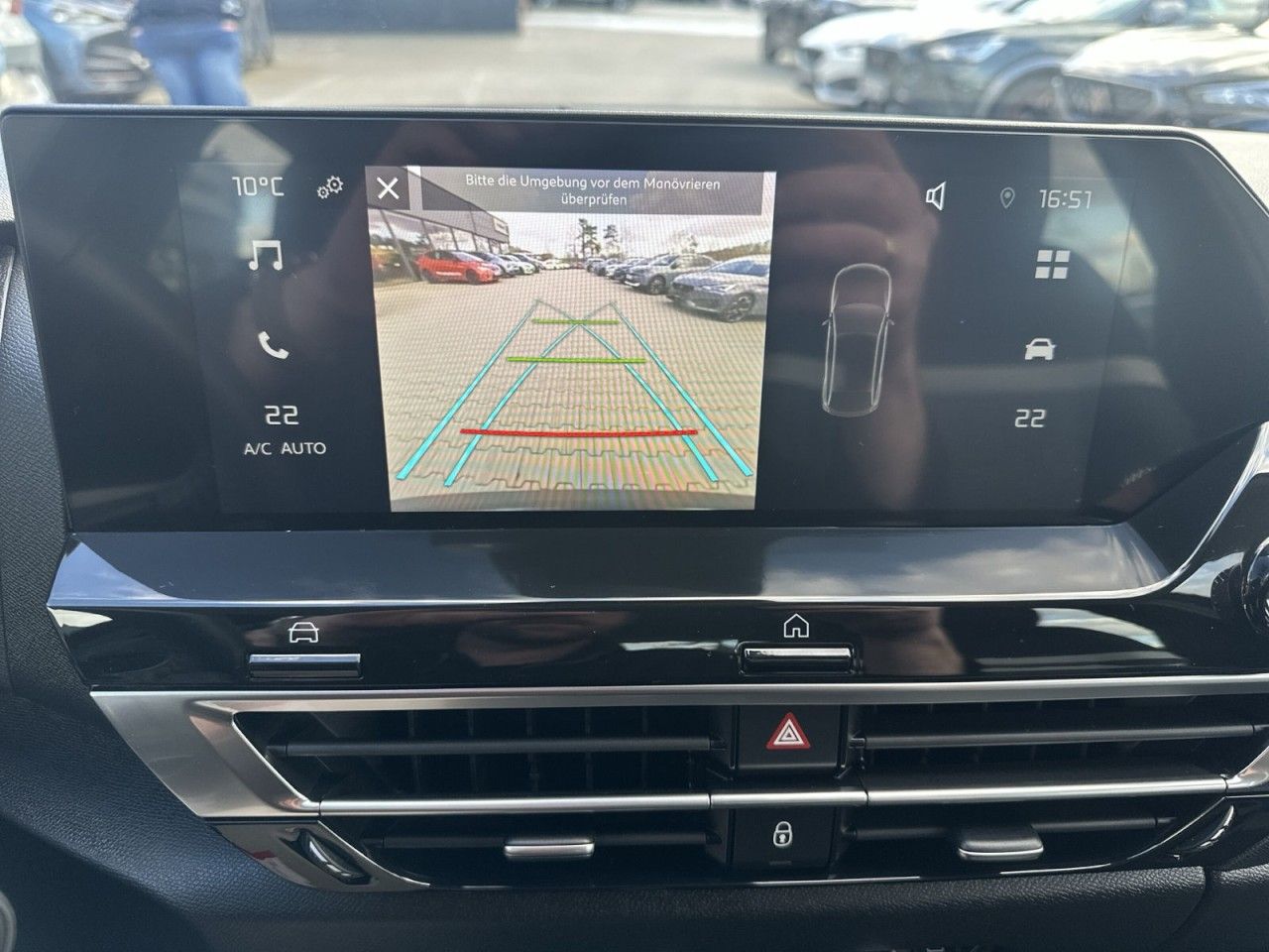 Fahrzeugabbildung Citroën ë-C4 Lim. Feel