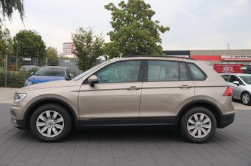 Volkswagen Tiguan - 9
