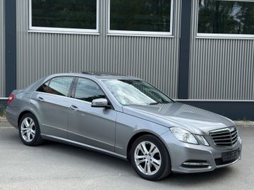 Mercedes E 200 - 8