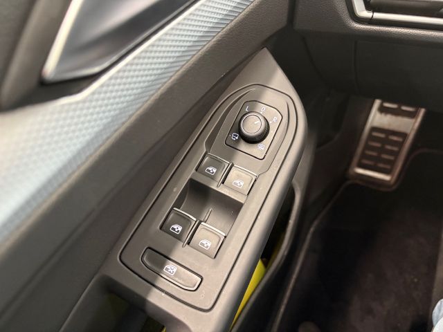 Golf VIII Goal 1.5 eTSI DSG LED RFK SHZ ACC