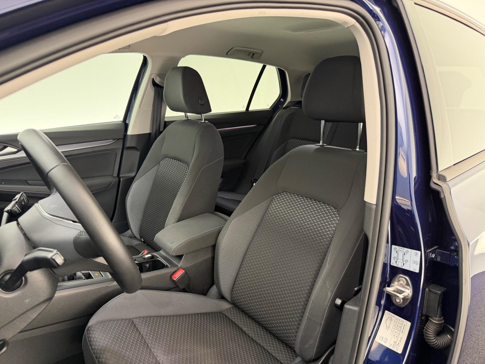Volkswagen Golf VIII Lim. 1.0 TSI*ACTIVE*LED-LHZ-SPUR-APP, миниатюра 24