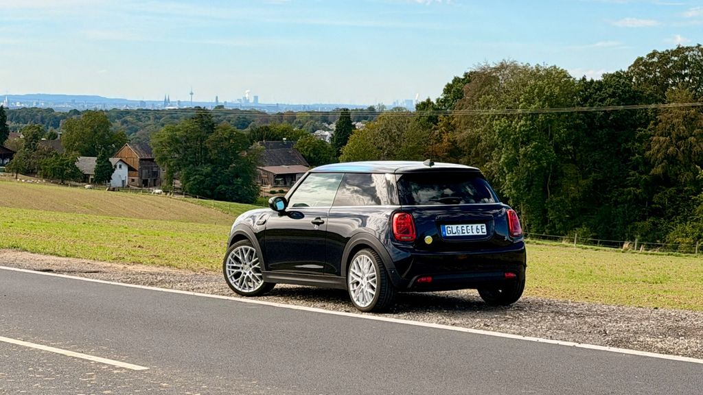 Image of MINI Cooper SE