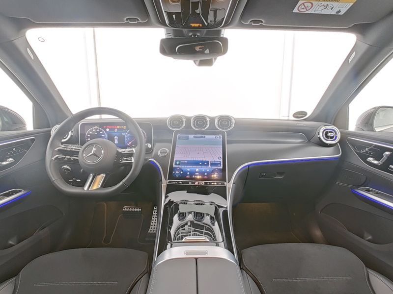 Fahrzeugabbildung Mercedes-Benz GLC 200 4M AMG *AHK*Totwinkel*LED*Kamera*Memory*