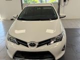 Toyota Auris Executive/AHK/Kamera/Navi/Klima/TÜV neu - Toyota Auris mit Diesel-Antrieb