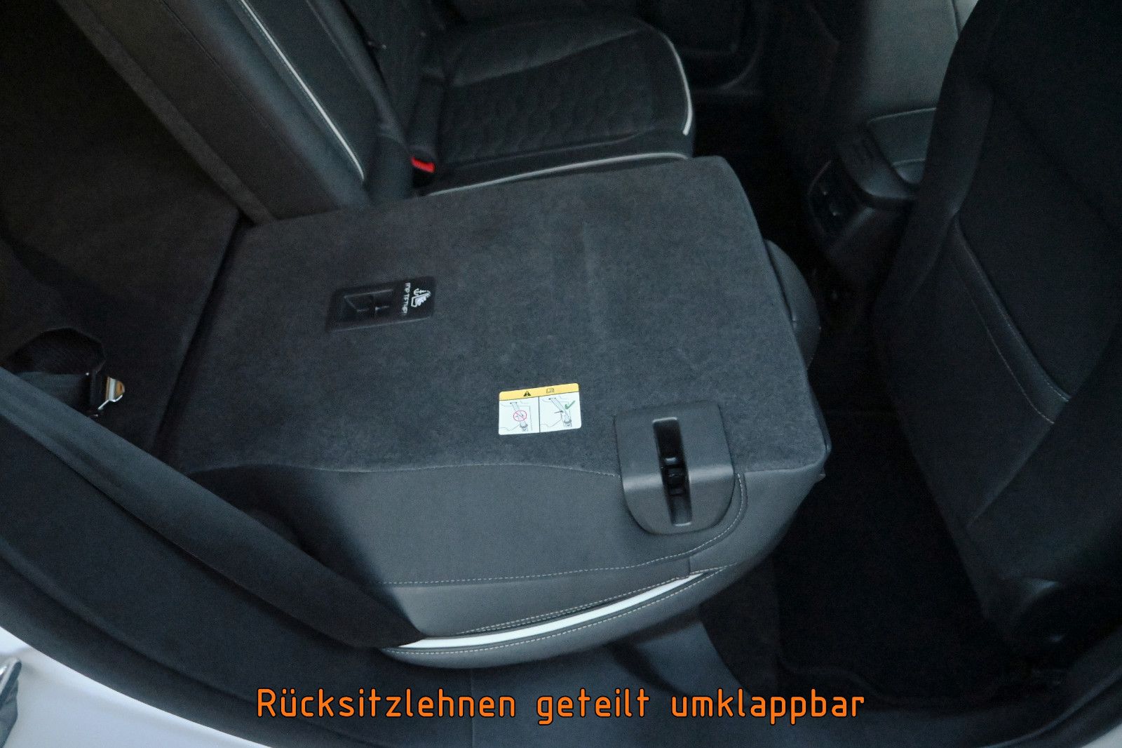 Fahrzeugabbildung Ford Mondeo 2.0 D Vignale Turnier Allrad °AHK°STHZG°