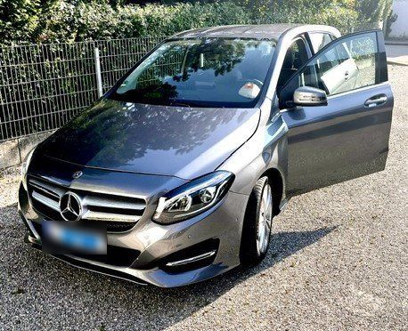 Image of Mercedes-Benz B 200