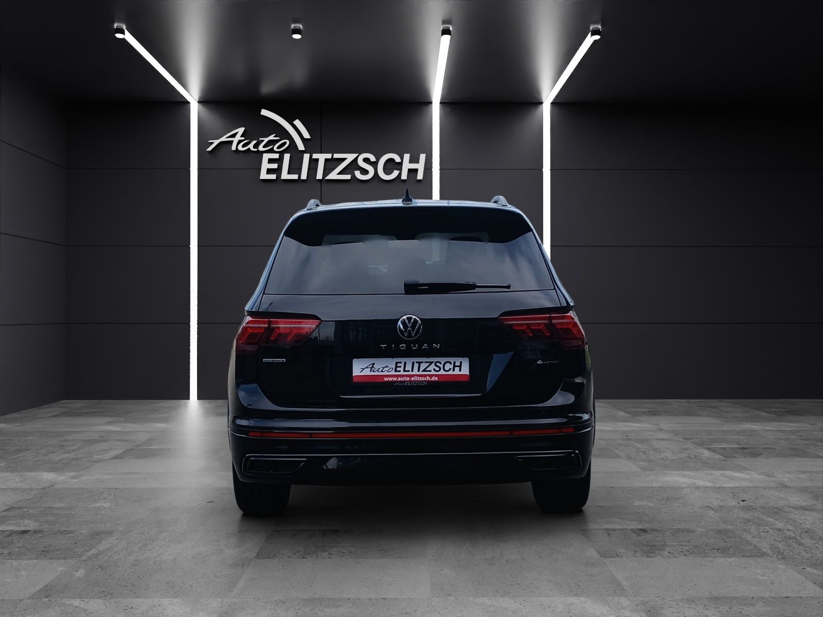 Fahrzeugabbildung Volkswagen Tiguan Allspace TSI R-Line DSG 4M Matrix AHK Nav