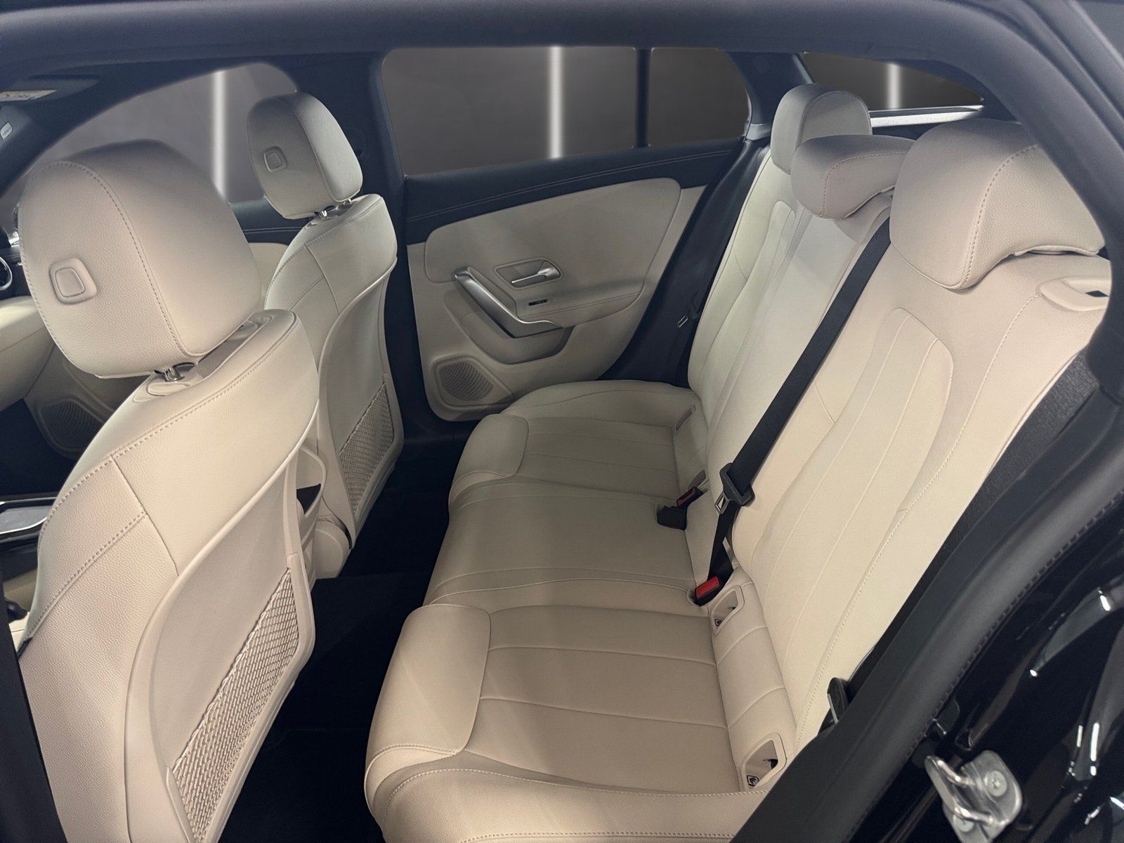 Fahrzeugabbildung Mercedes-Benz CLA 180 SB Progressive *LED*Kamera*CarPlay*SHZ*