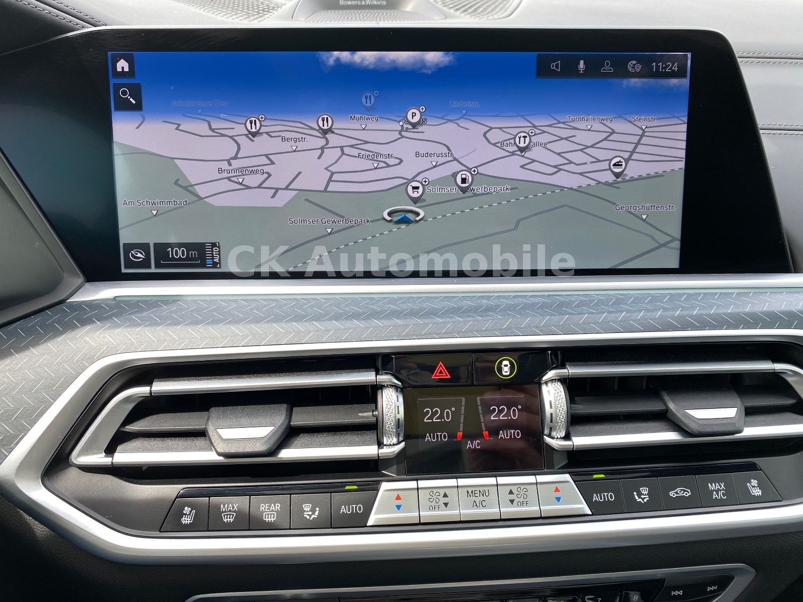 Fahrzeugabbildung BMW X5 xDrive45e M-Sport/Laser/Pano/Head-Up/360°/AHK