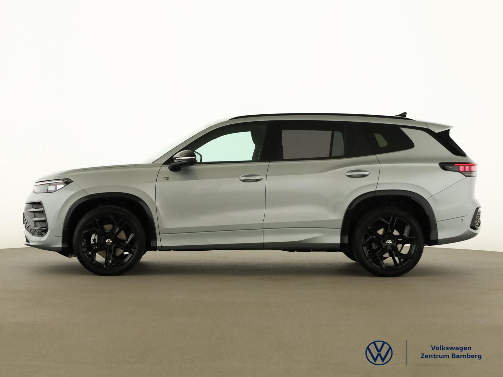 Volkswagen Tayron 2.0 TDI 4MOTION R-Line DSG AHK RFK PANO foto 3