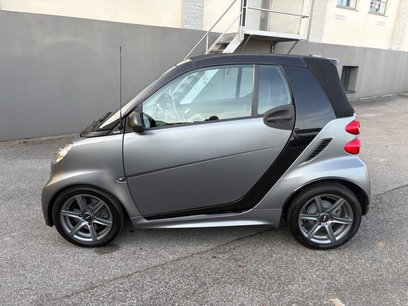 Smart ForTwo cabrio Brabus "60000KM-2.HD-TÜV NEU"
