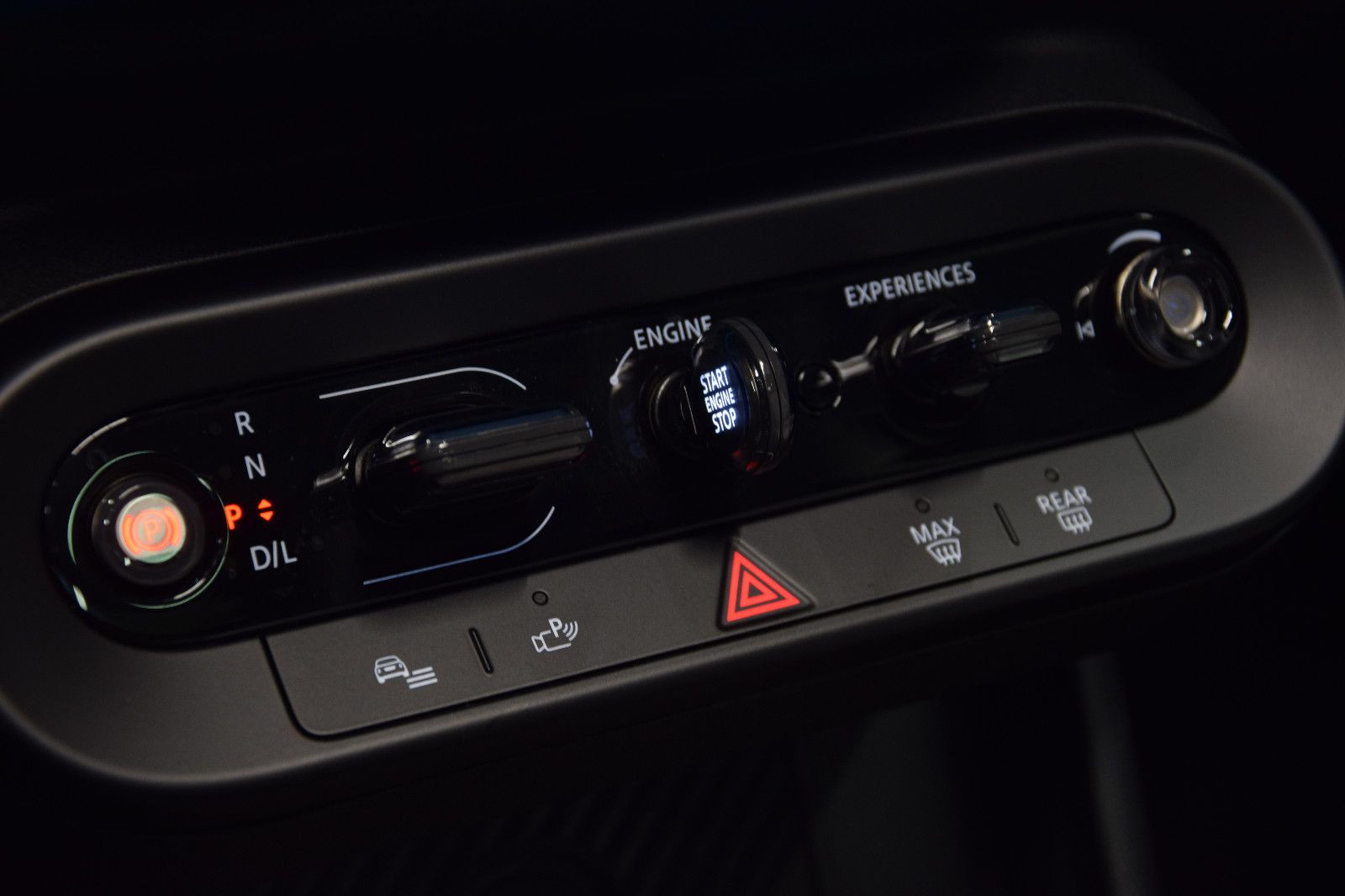 Fahrzeugabbildung MINI Cooper C Classic Trim Paket-M Pano HuD Kamera