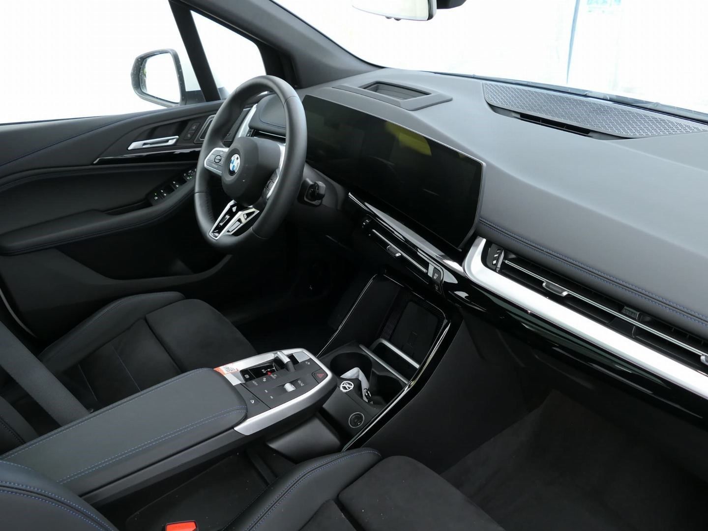 BMW 223 Active Tourer - Bild 5