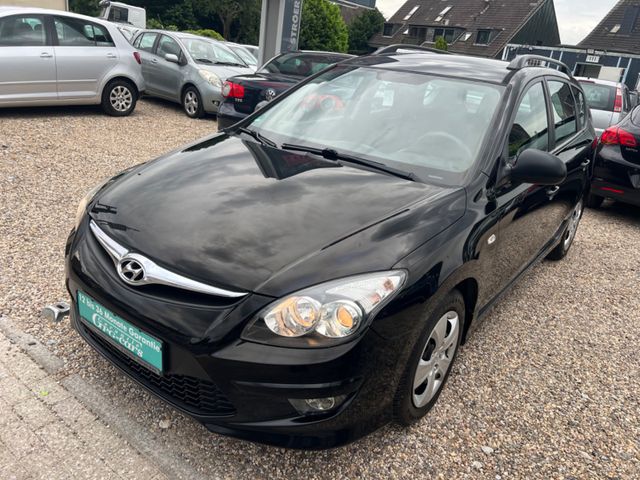 Hyundai i30 cw FIFA WM Edition*TÜV NEU*2 HAND*KLIMA*TOP*